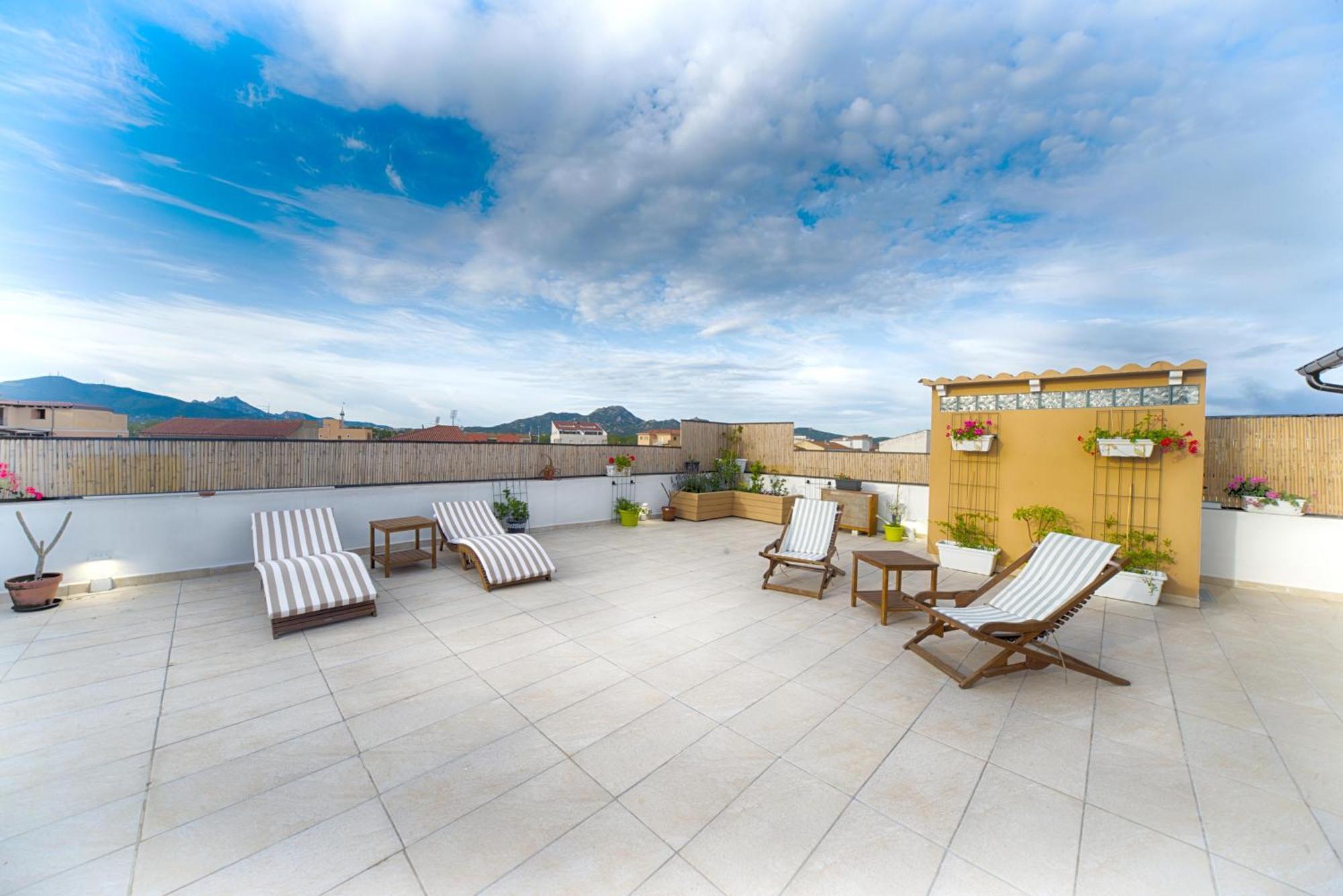 Terrace Rooms Olbia Center Exteriér fotografie